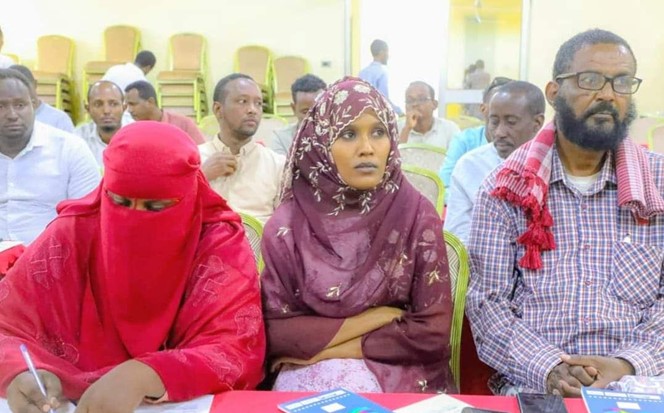  Photo:2: H.E., Sheik Mohammed Ebrahim (right), head of regional MPs, & H.E.Mrs. Medina Omer (left), MP Afar regional state.