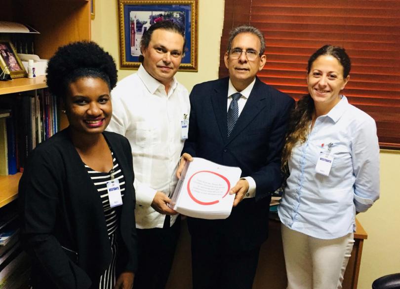 Dominican Republic, Give us a Hand Campaign, against child marriage.