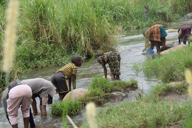 Children from Kyarugomoka used to collect water from the river, putting them at risk of disease