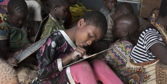 Crowded facilities at a refugee settlement in western Uganda. Hannah Maule-Ffinch / Save the Children