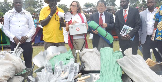 Handing over DRR equipment for use by village committees