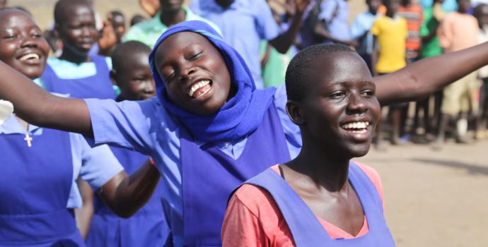 TeamUp activities in West Nile, northern Uganda. Alun McDonald / Save the Children